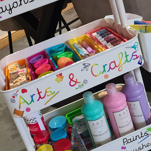 Arts and Crafts Label